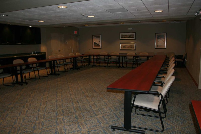Hampton Inn Sayre - Sayre, PA
