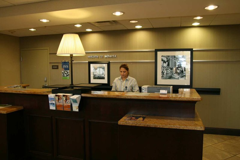 Hampton Inn Suites Schertz - Schertz, TX