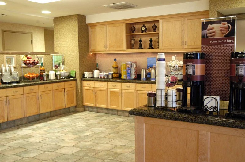 Hampton Inn & Suites San Francisco-Burlingame-Airport South - Burlingame, CA