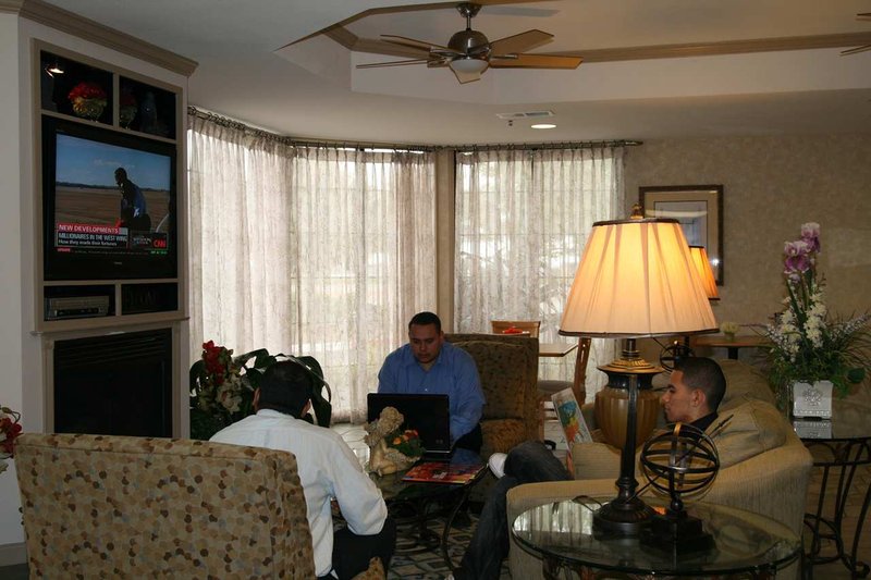 Hampton Inn & Suites San Francisco-Burlingame-Airport South - Burlingame, CA