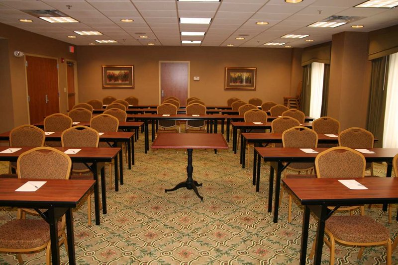 Hampton Inn - Lenox, MA