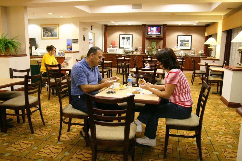 Hampton Inn Springfield - Springfield, OH
