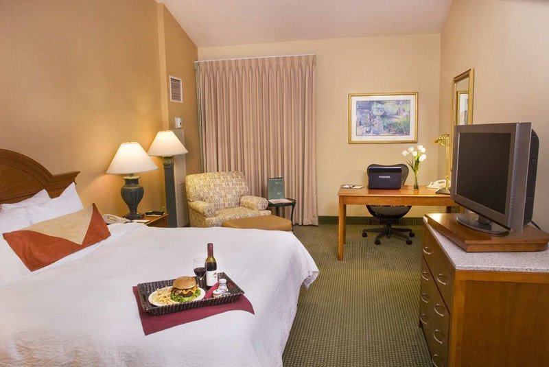 Hilton Garden Inn-Cupertino - Cupertino, CA