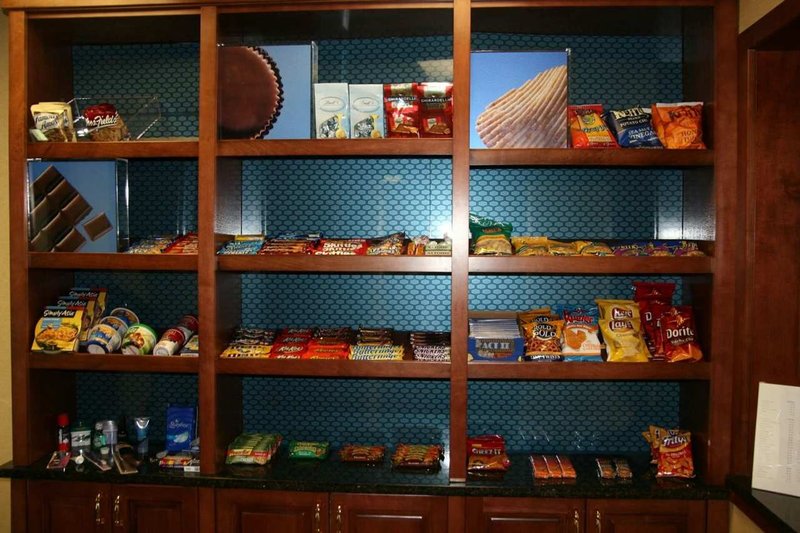 Hampton Inn & Suites Sandusky/Milan - Milan, OH