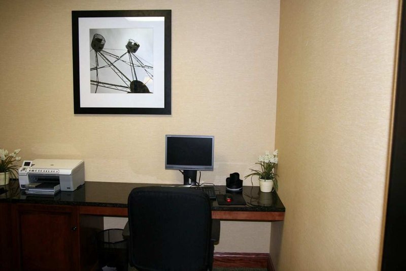 Hampton Inn & Suites Sandusky/Milan - Milan, OH