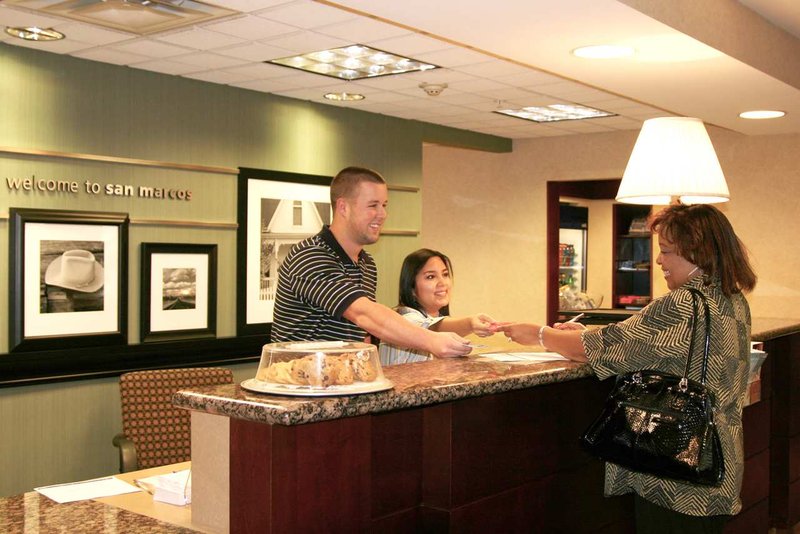 Hampton Inn & Suites San Marcos - San Marcos, TX