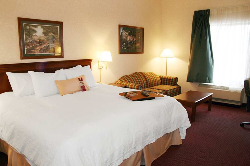 Hampton Inn & Suites Springfield - Springfield, MO