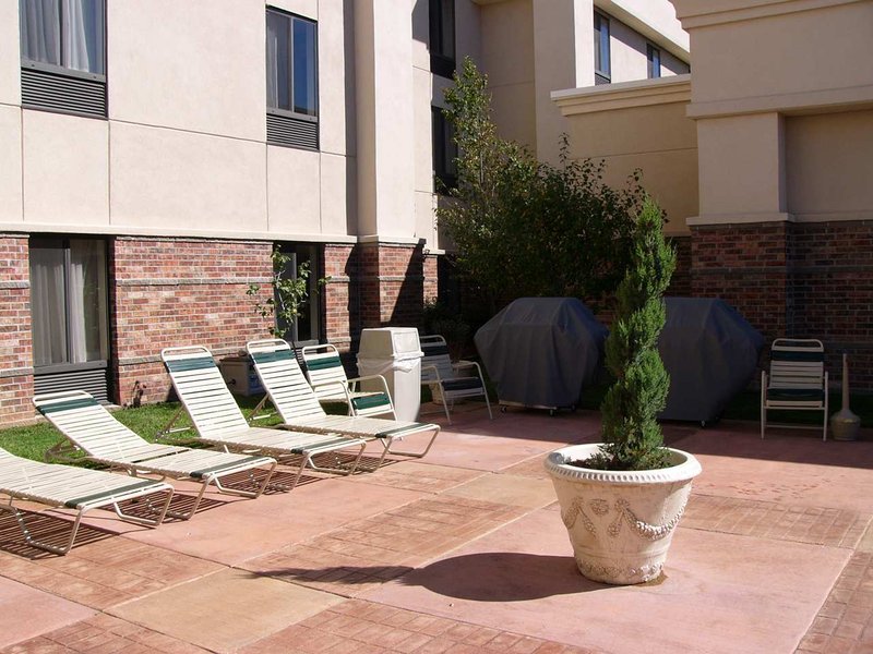 Hampton Inn & Suites Springfield - Springfield, MO