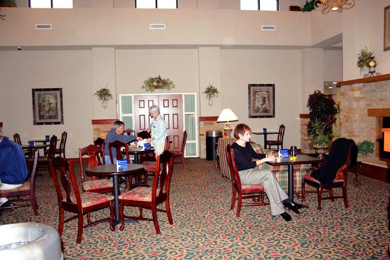 Hampton Inn & Suites Springfield - Springfield, MO
