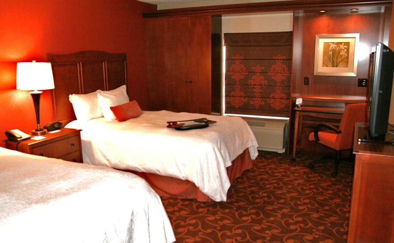 Hampton Inn and Suites - Streetsboro, OH