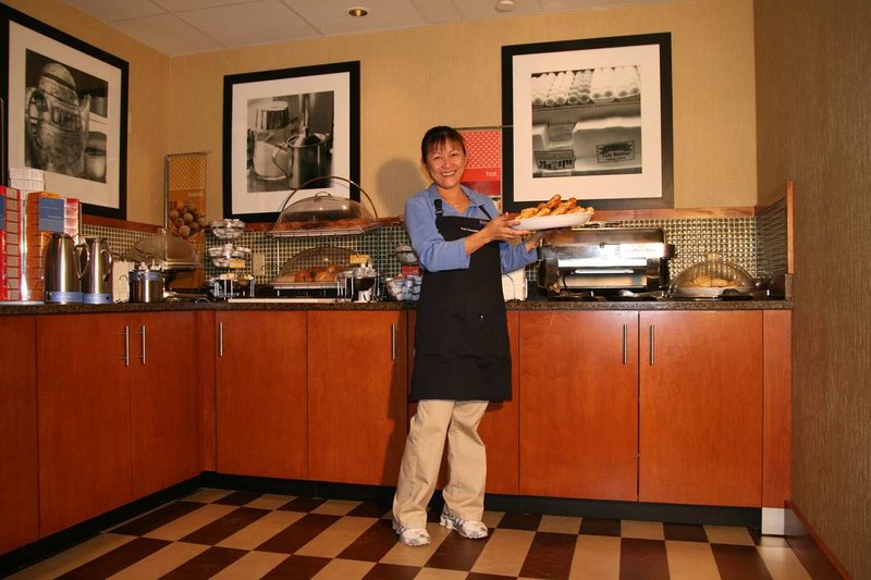 Hampton Inn St. Louis/Westport - Maryland Heights, MO