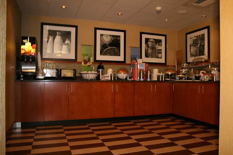Hampton Inn St. Louis/Westport - Maryland Heights, MO