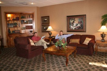 Hampton Inn & Suites - Lobby