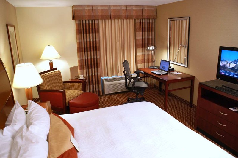 Hilton Garden Inn Sonoma County Airport - Santa Rosa, CA
