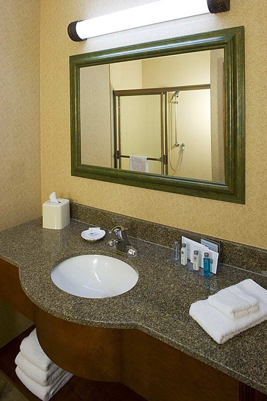 Hampton Inn and Suites Tulare, CA - Tulare, CA