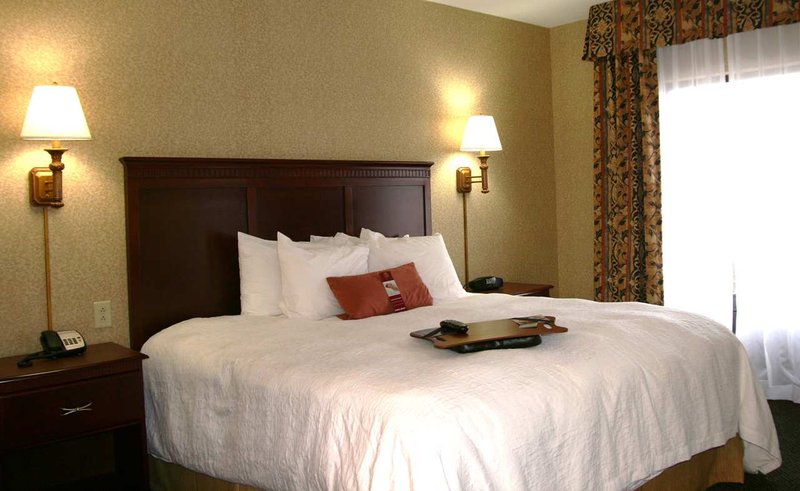 Hampton Inn & Suites Toledo-Perrysburg - Rossford, OH