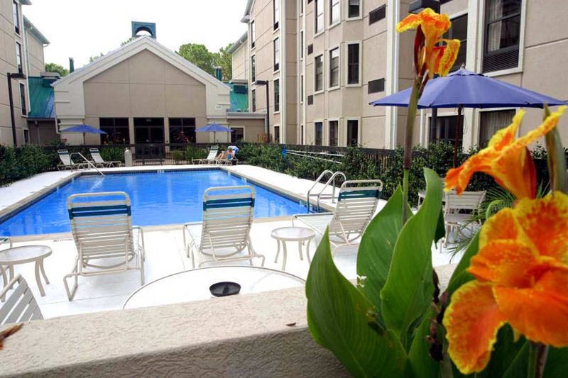 Hampton Inn & Suites Tampa-North - Tampa, FL