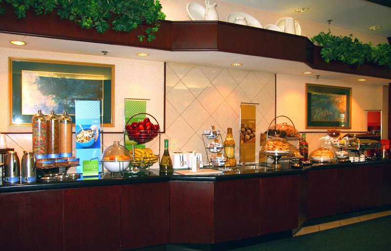 Hampton Inn & Suites Tampa-North - Tampa, FL