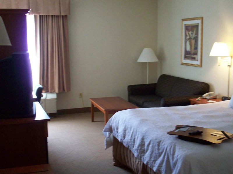 Hampton Inn Uniontown - Uniontown, PA