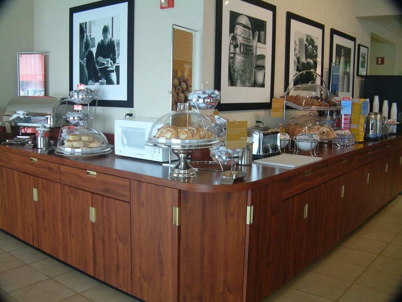 Hampton Inn Uniontown - Uniontown, PA
