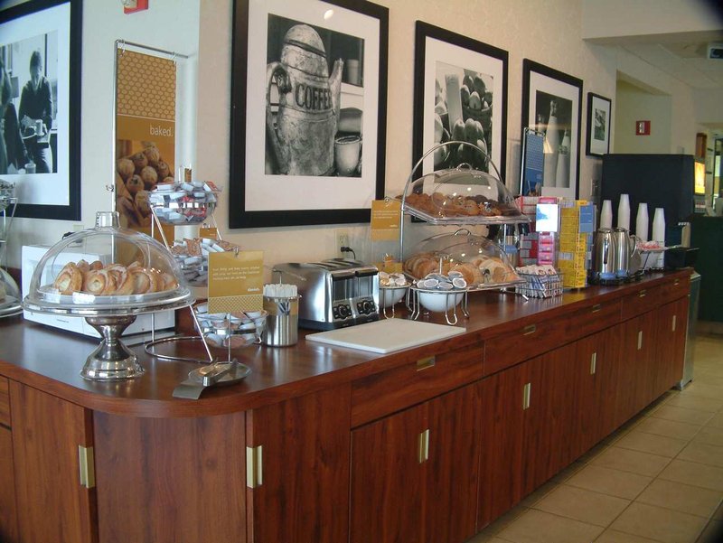 Hampton Inn Uniontown - Uniontown, PA