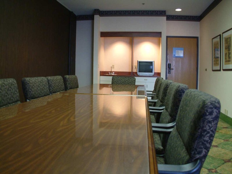 Hampton Inn Uniontown - Uniontown, PA