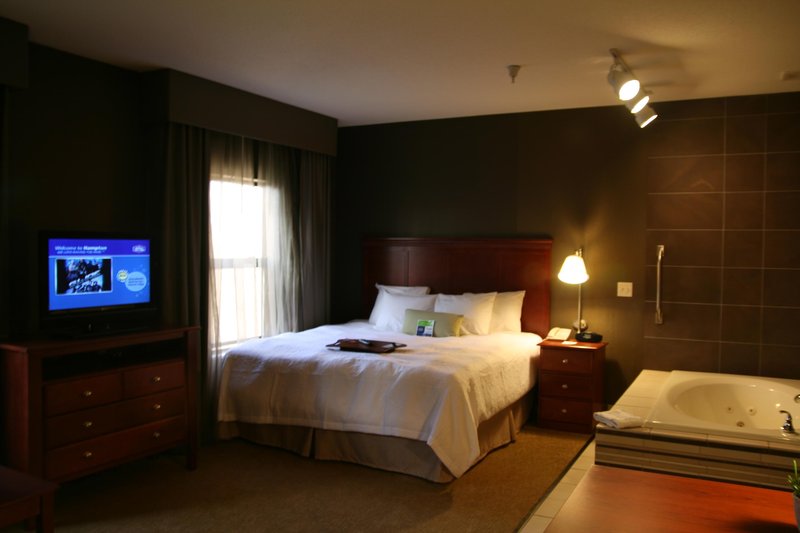 Hampton Inn & Suites Valparaiso - Valparaiso, IN
