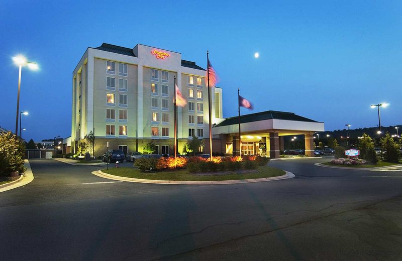 Hampton Inn Dulles/Cascades - Sterling, VA