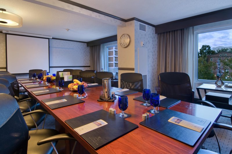 Riverview Suites Wilmington - Wilmington, NC