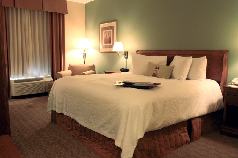 Hampton Inn & Suites Youngstown/Canfield - Canfield, OH