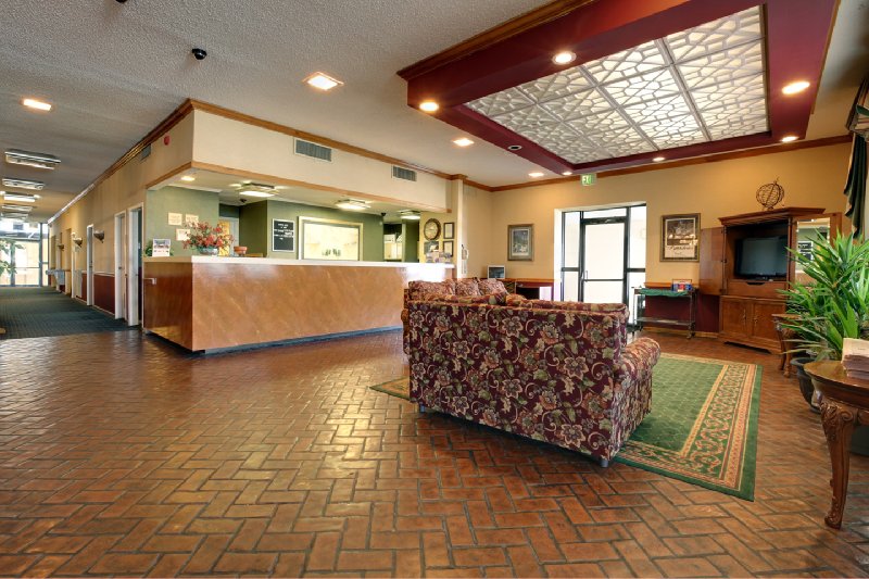Americas Best Value Inn - Natchitoches, LA