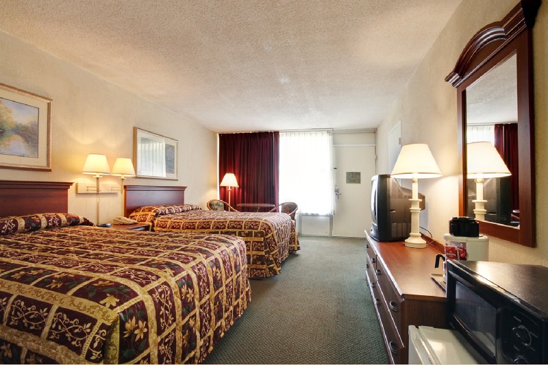 Americas Best Value Inn - Natchitoches, LA