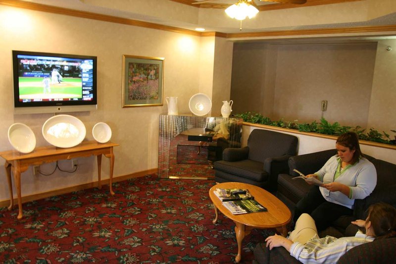 Hampton Inn - Sturgis, MI
