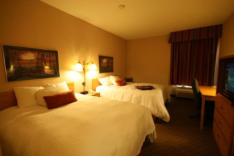 Hampton Inn - Sturgis, MI