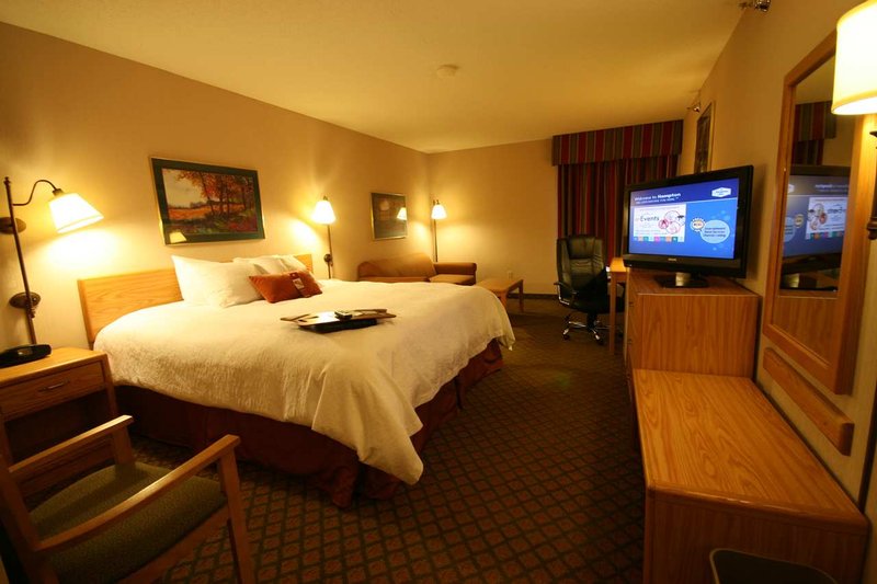 Hampton Inn - Sturgis, MI
