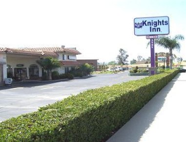 Knights Inn - Norco, CA