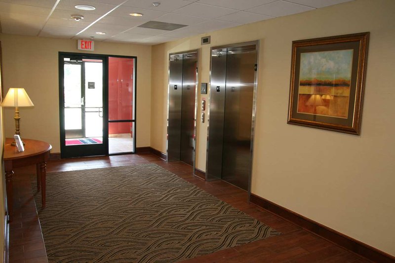 Hampton Inn & Suites Tomball - Tomball, TX