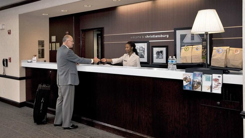 Hampton Inn Christiansburg/Blacksburg - Christiansburg, VA