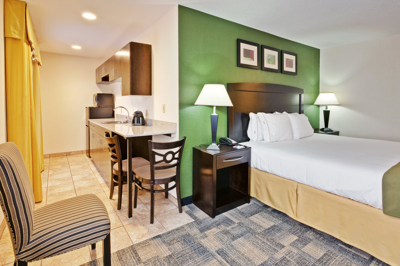 Holiday Inn Express-Pekin - Pekin, IL