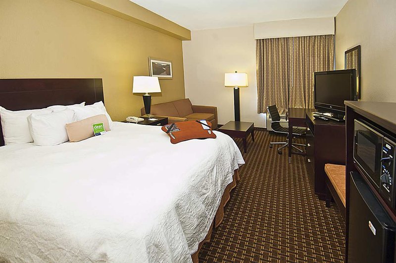 Hampton Inn Biloxi/Ocean Springs - Biloxi, MS