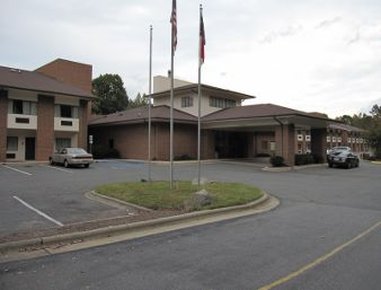 Days Inn By Wyndham Lexington - Carrollton, KY