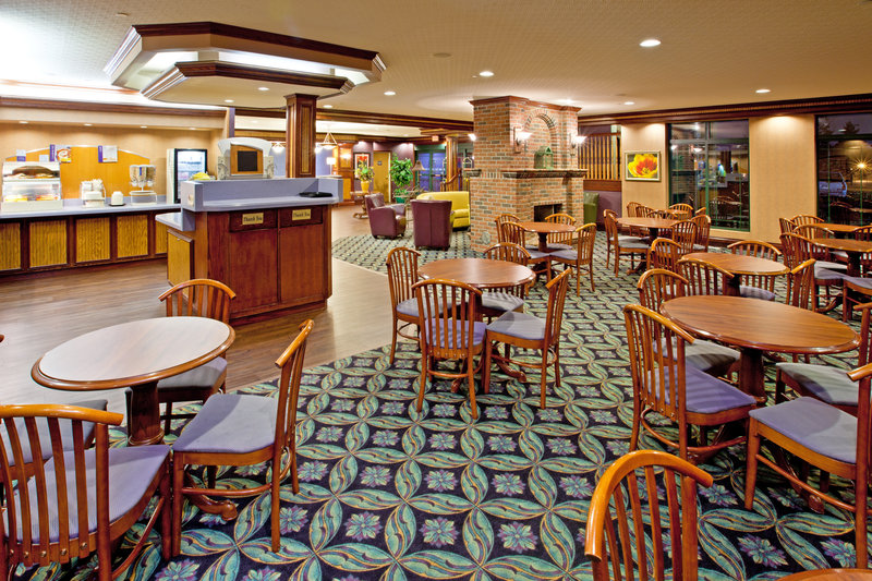Holiday Inn Express Holland - Holland, MI