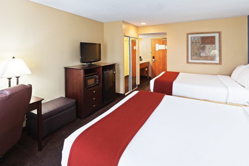 Holiday Inn Express-Tulsa - Tulsa, OK