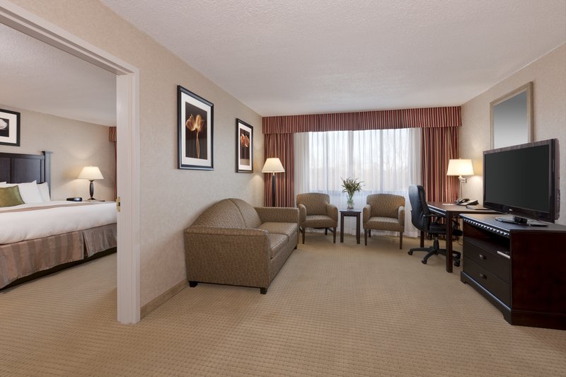 Best Western Plus Rockville Hotel & Suites - Rockville, MD
