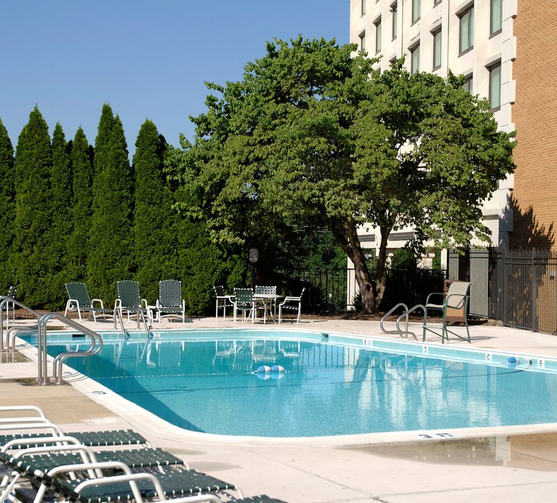 Best Western Plus Rockville Hotel & Suites - Rockville, MD