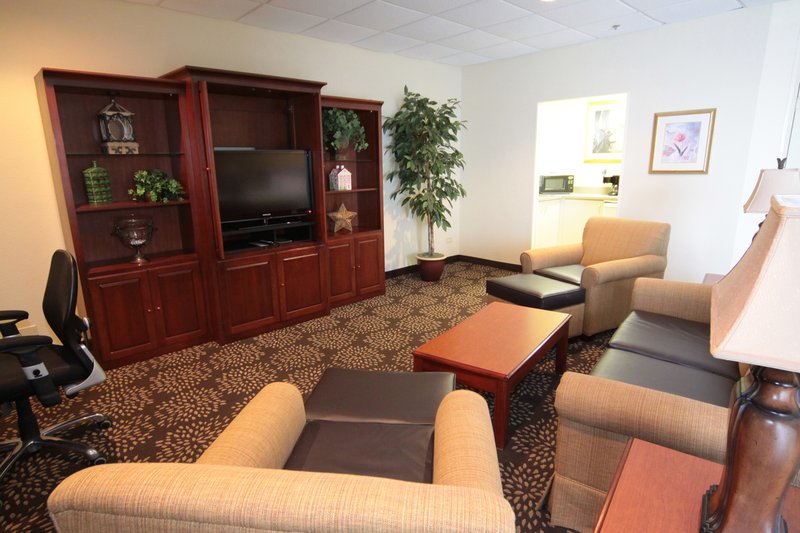 Holiday Inn CHARLESTON-RIVERVIEW - Charleston, SC