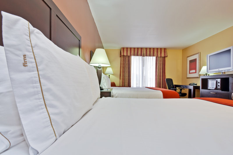 Baymont Inn & Suites - Albany, GA