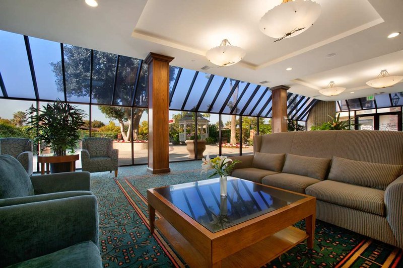 DoubleTree By Hilton San Bernardino - San Bernardino, CA