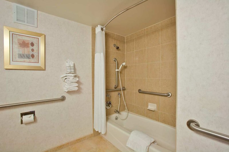 DoubleTree By Hilton San Bernardino - San Bernardino, CA
