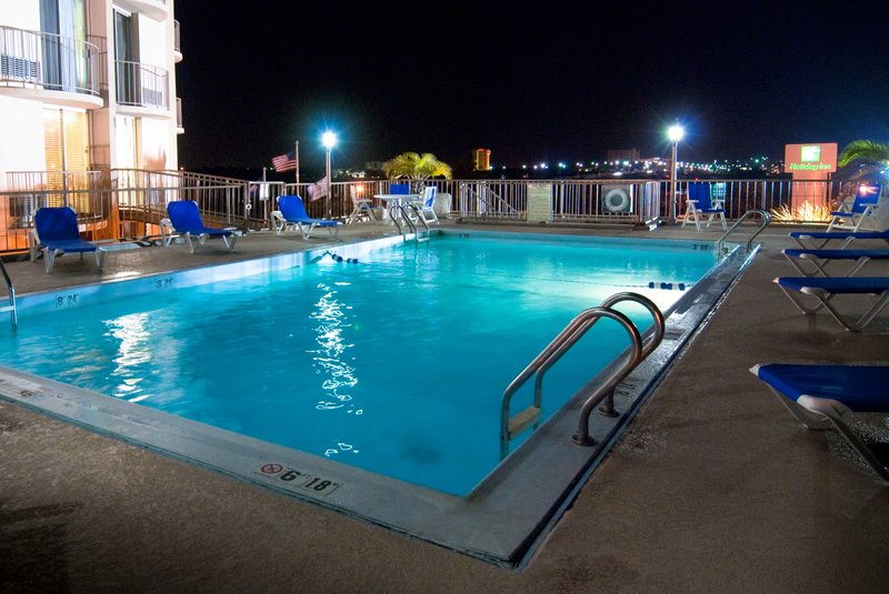 Holiday Inn CHARLESTON-RIVERVIEW - Charleston, SC